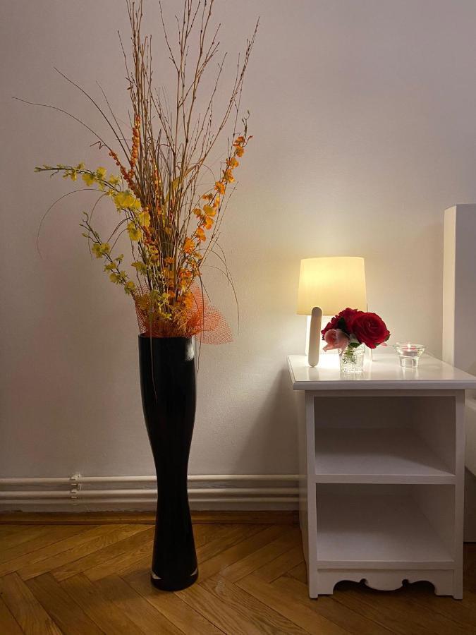 Daniela'S Apartaments ซิวิโชอารา ภายนอก รูปภาพ