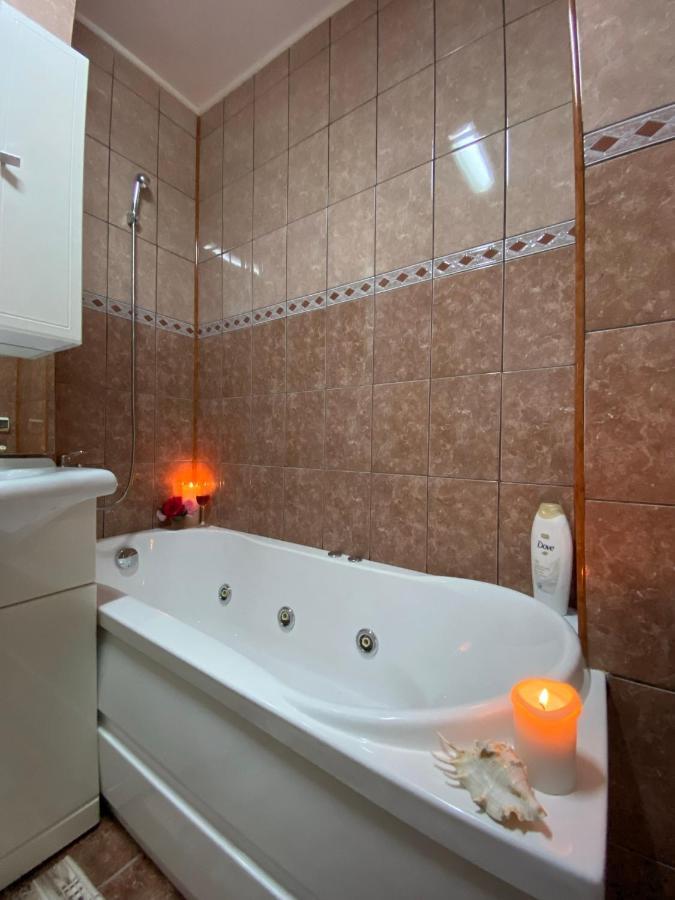 Daniela'S Apartaments ซิวิโชอารา ภายนอก รูปภาพ